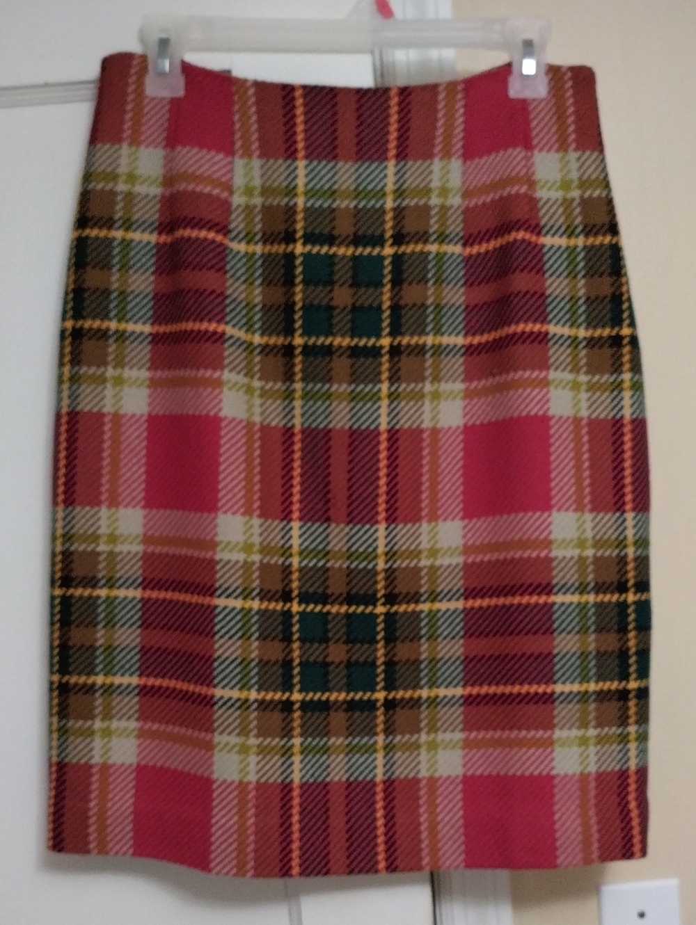Classic Plaid Pencil Skirt in Red and Green